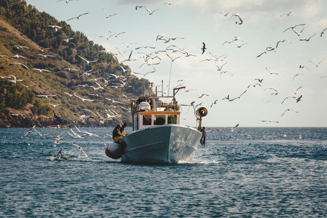 Punta Sallustro Lipari Eksteriør billede